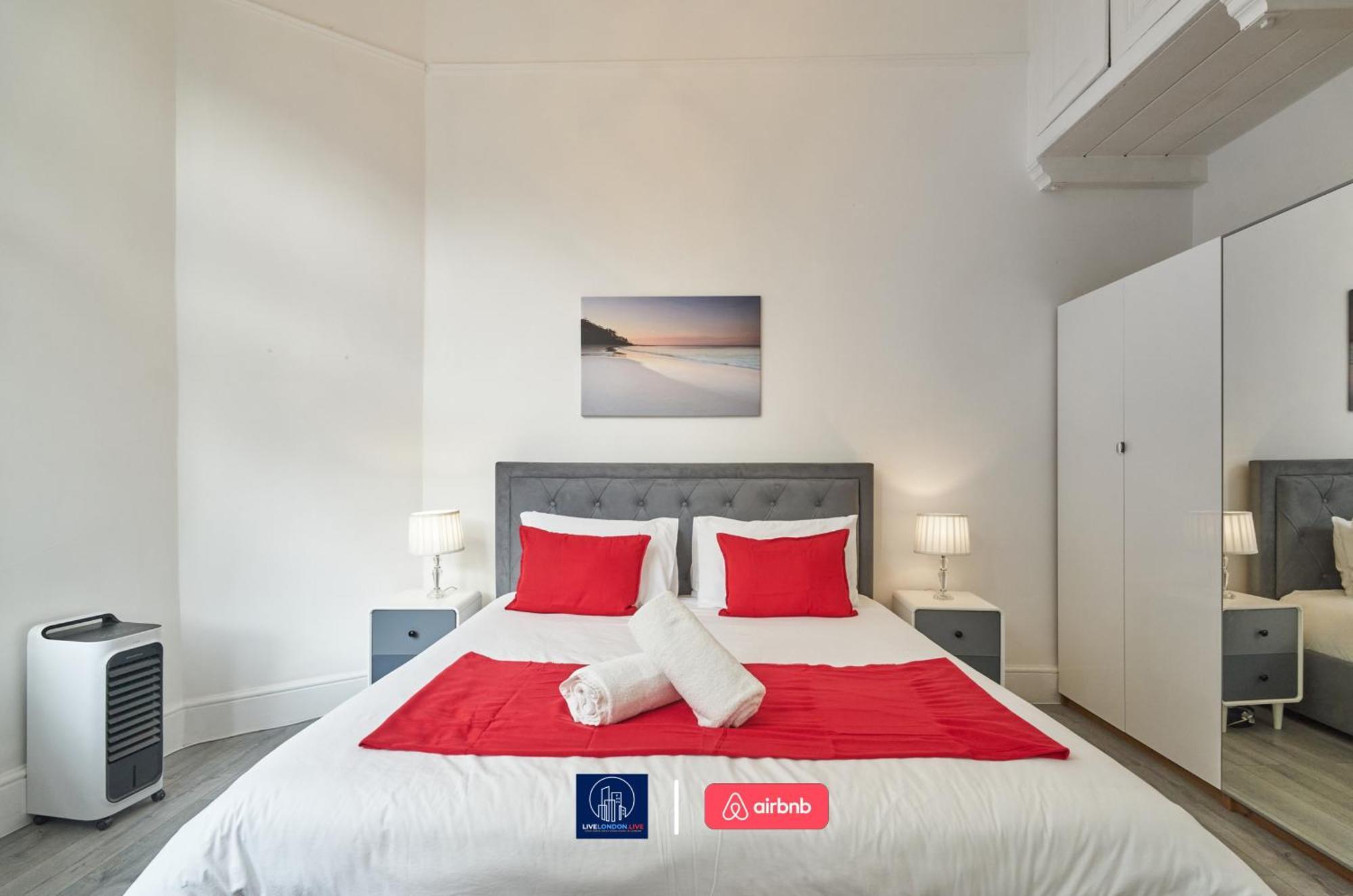 Last-Minute Specials L Sleeps Up To 4 Guests L One-Bedroom Apartment With King Bed And High Ceilings Near Camden By Live London Short Lets & Serviced Accommodation Eksteriør billede